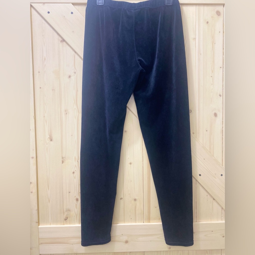 ❤️😎Get Your Velvet On Straight Mid-Rise Black Legging Pants